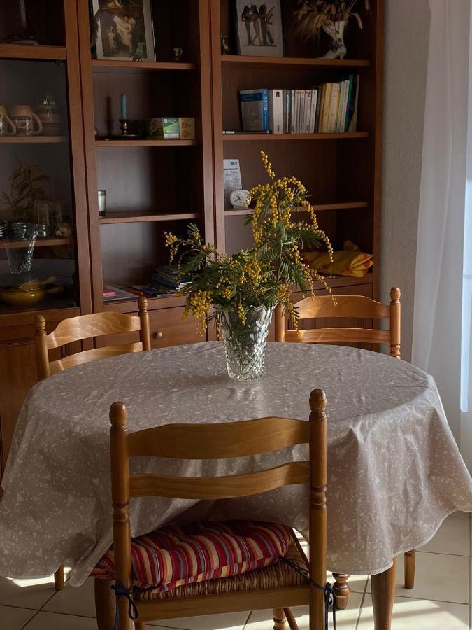 شقة Charmant Studio Costebelle Proche Gare, Terrasse Et Parking Gratuit Hyères المظهر الخارجي الصورة